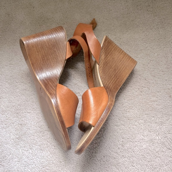 Wedge Sandals sz 7 - Picture 3 of 6